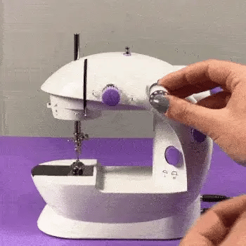 MAQUINA DE COSER PORTATIL
